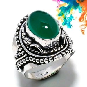 New Green Onyx 925 Silver Ring.